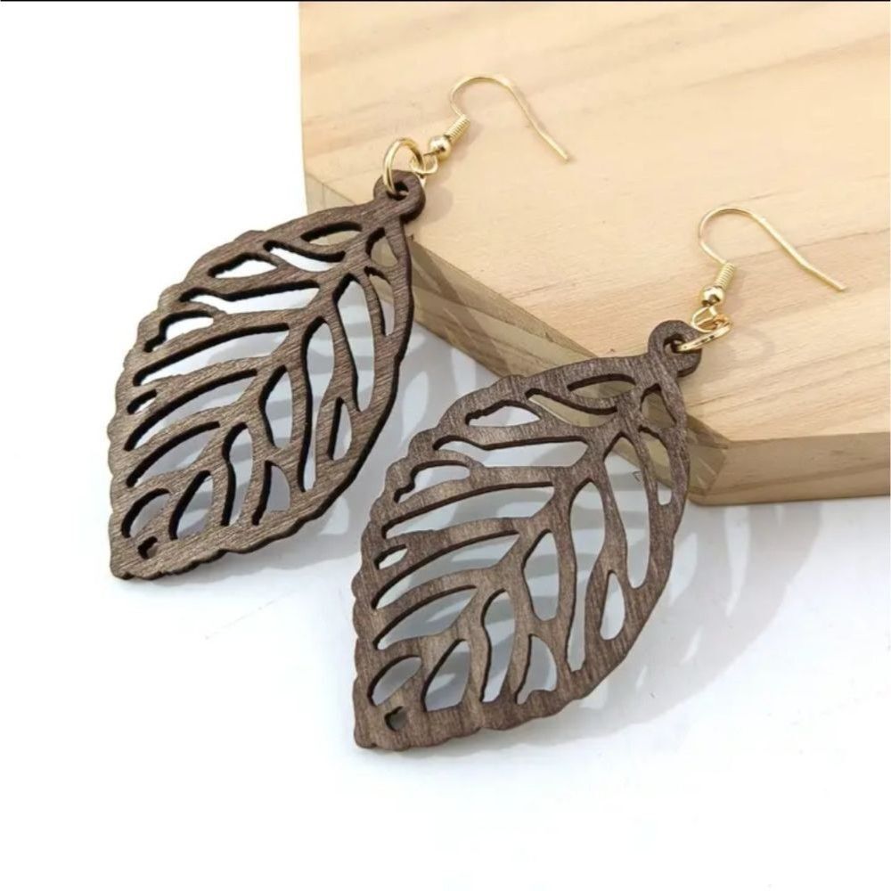 Brown Wood leaf stencil earrings